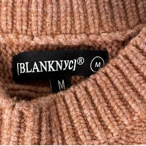 Blank NYC Cry Me A River Horizontal Cable Crewneck Sweater Women Medium NEW. 224 - Picture 4 of 5